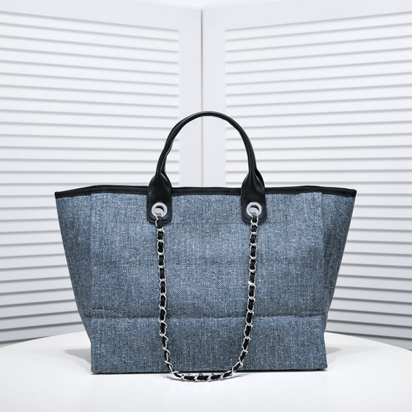 シャネルバッグ角部分ディテール